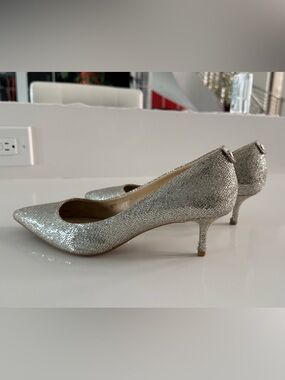 MICHAEL MICHAEL KORS Silver Glitter Kitten Heel Pumps